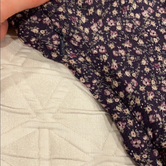 🎃 FINAL PRICE! Adorable Floral Dress - cute back! - Picture 7 of 7